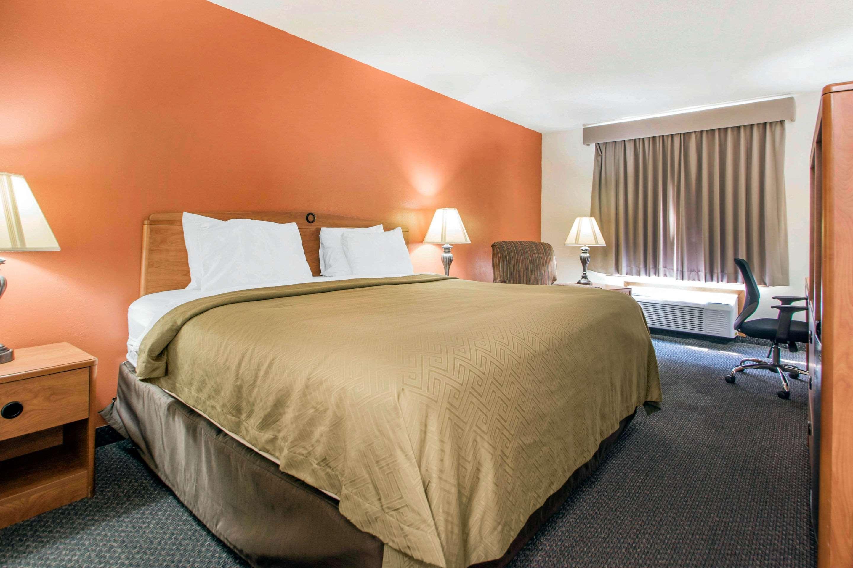 Hotel Clarion Pointe Tomah Exterior foto