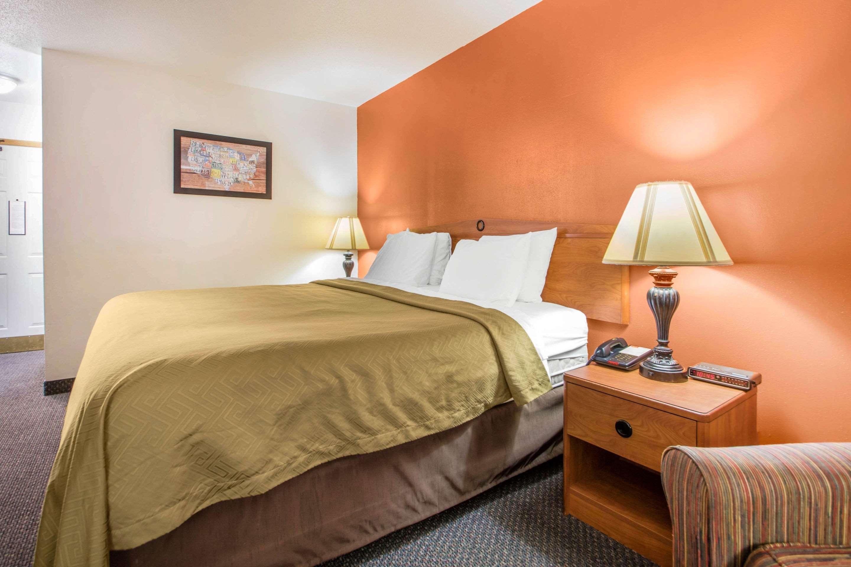 Hotel Clarion Pointe Tomah Exterior foto
